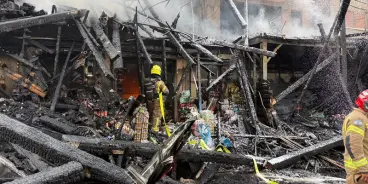 خسائر وأضرار جراء حريق في مبنى من 3 طوابق بعرابة.. و3 إصابات طفيفة