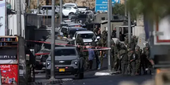رئيس بلدية الخليل: الجيش هجّر أكثر من 3 آلاف مواطن ويحاصر 1500 آخرين ويحرم 80 ألفا من...