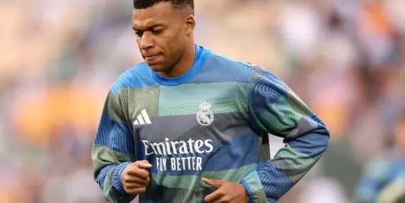 أربيلوا لـ مبابي: عليك إظهار التزامك لريال مدريد