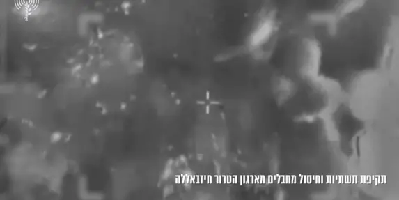 الجيش الإسرائيلي يعلن تنفيذ نحو 100 غارة في جنوب لبنان خلال نهاية الأسبوع