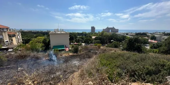 حيفا: حريق في منطقة مفتوحة