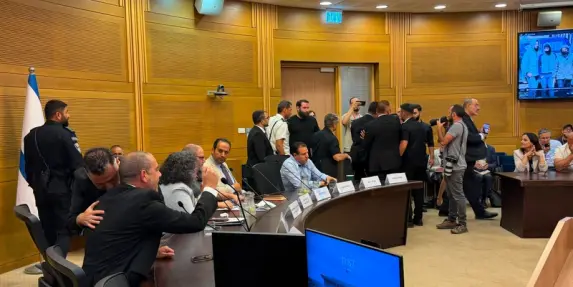 توما سليمان وكسيف يكسرون محاولات العرقلة ويكشفون مخططات الترانسفير في الكنيست