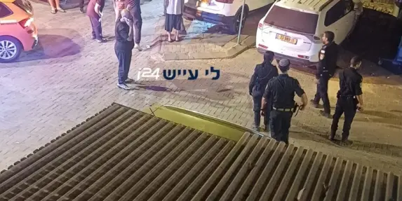 اصابة شابة بجراح خطيرة بحادث اطلاق نار في مدينة الرملة 