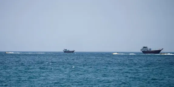عراقجي: المفاوضات بين إيران وعمان بشأن مضيق هرمز في مراحلها النهائية