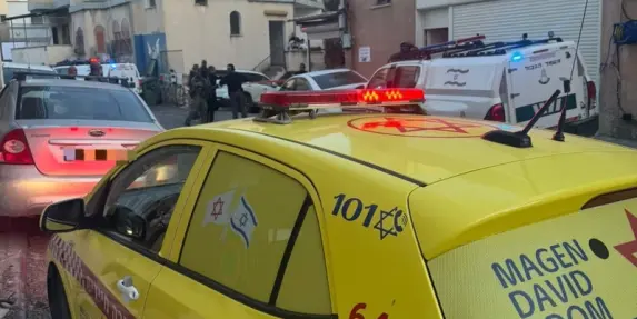 طمرة: إصابة رجل (51 عامًا) بجراح متوسطة إثر تعرضه لإطلاق نار