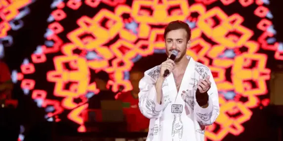 بعد الحكم بسجنه 10 سنوات.. أول تعليق من والد سعد لمجرد