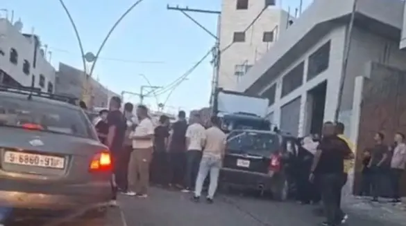 استشهاد رضيع 7 شهور وإصابة والديه برصاص جنود الجيش الإسرائيلي وسط الخليل